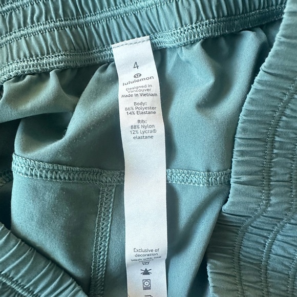 Lululemon Wanderer jogger - Picture 5 of 5